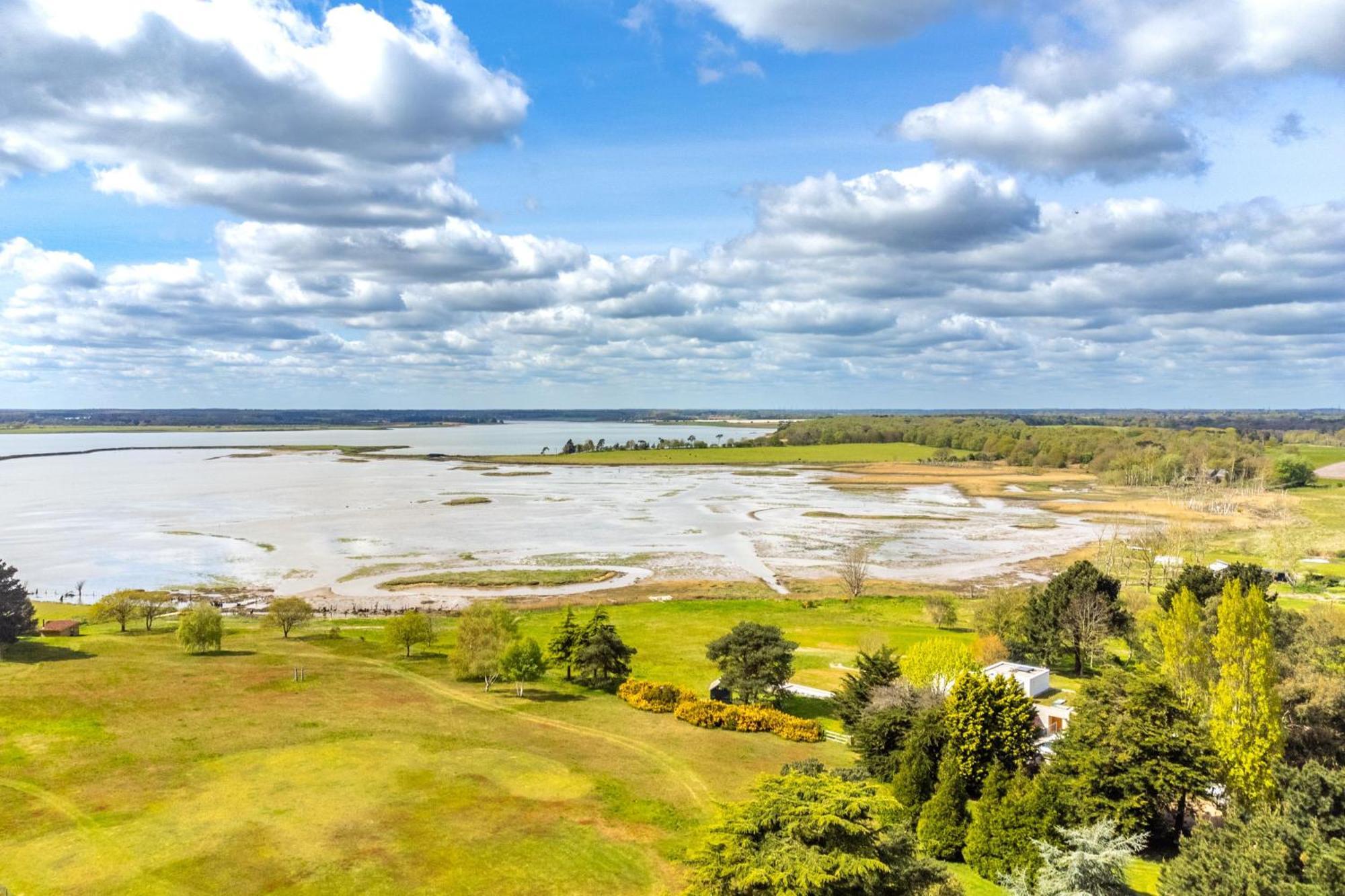 オールドバラ Marsh Viewヴィラ エクステリア 写真